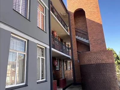 2.5 Bedroom Apartment For Sale in Centurion - Gv4h.webp