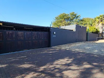 4 Bedroom Townhouse For Sale in Pretoria - v6Ph.webp