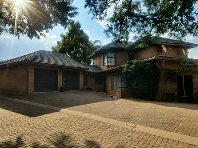4 Bedroom House For Sale in Centurion - exxi.webp