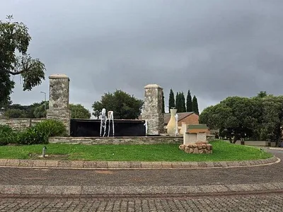 2 Bedroom Townhouse For Sale in Pretoria - Ag5c.webp