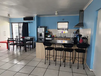 3 Bedroom House To Rent in Blouberg - Bgui.webp