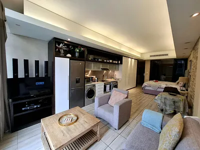 1 Bedroom Apartment For Sale in Cape Town - g5Gz.webp