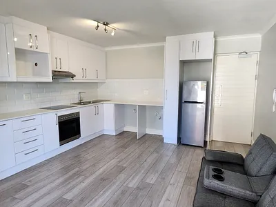 1 Bedroom Apartment To Rent in Cape Town - zkHb.webp