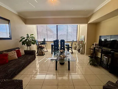 2 Bedroom Apartment For Sale in Goodwood - img