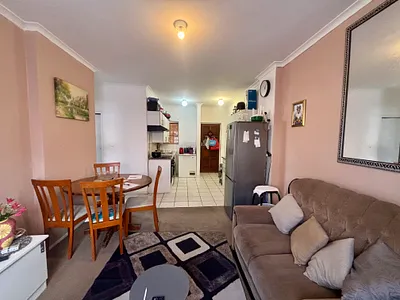 2 Bedroom Apartment For Sale in Brackenfell - 5wUZ.webp