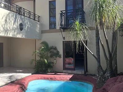 3 Bedroom Townhouse To Rent in Sandton - QgQI.webp