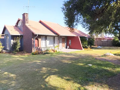 3 Bedroom House For Sale in Germiston - img