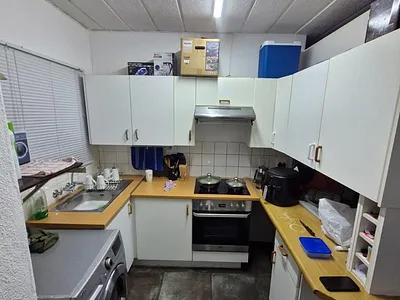 2 Bedroom Apartment To Rent in Kempton Park - qiNj.webp