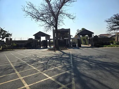 2 Bedroom Apartment To Rent in Boksburg - T1Ep.webp