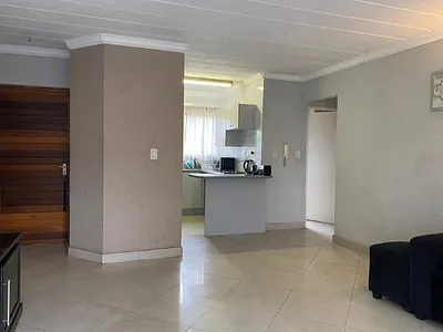 2 Bedroom Apartment To Rent in Randburg - fOnQ.webp