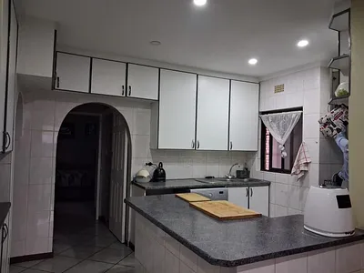 3 Bedroom Apartment To Rent in Edenvale - 4ard.webp