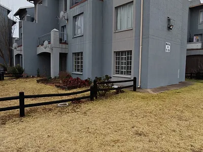 3 Bedroom Townhouse For Sale in Boksburg - img