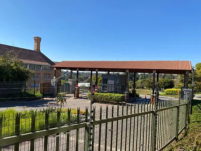 2 Bedroom Apartment To Rent in Johannesburg - DLnU.webp