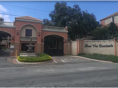 2 Bedroom Apartment To Rent in Sandton - img
