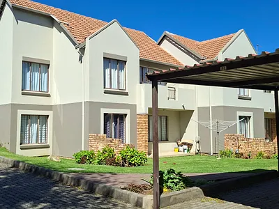 3 Bedroom Apartment For Sale in Kempton Park - 5r6A.webp