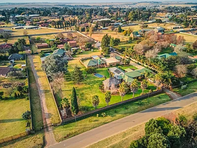 Farm For Sale in Benoni - h7uw.webp