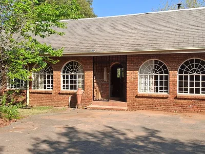 4 Bedroom House For Sale in Benoni - AUMW.webp