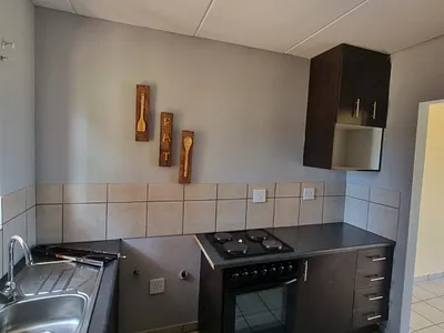 2 Bedroom Apartment For Sale in Boksburg - U4sq.webp