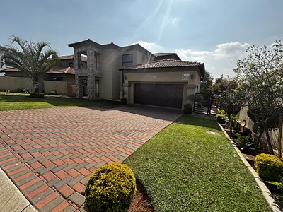 4 Bedroom House For Sale in Krugersdorp - IB89.webp