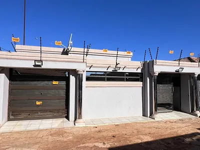 2 Bedroom House For Sale in Benoni - d0PE.webp