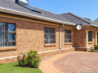 3 Bedroom House For Sale in Benoni - img