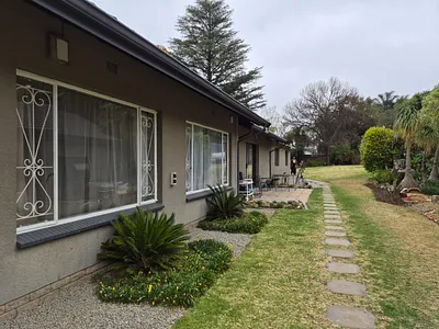5 Bedroom House For Sale in Kempton Park - BvOg.webp