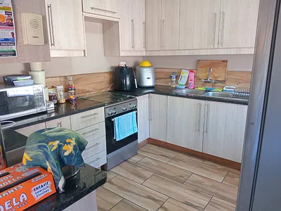 1 Bedroom Apartment To Rent in Kempton Park - img