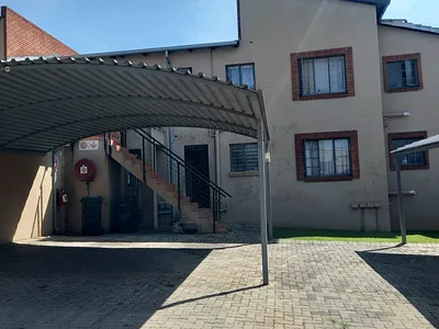 2 Bedroom Apartment For Sale in Boksburg - VxV8.webp