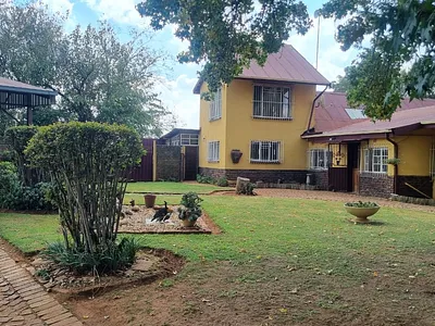 4 Bedroom House For Sale in Delmas - vo6B.webp