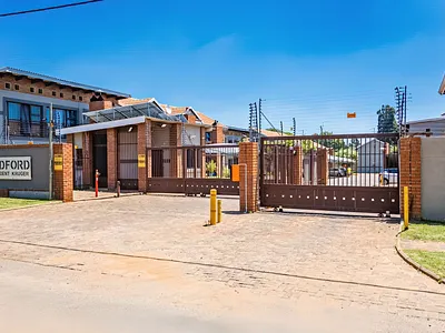2 Bedroom Apartment For Sale in Benoni - 3BkC.webp