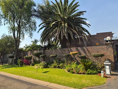 4 Bedroom House For Sale in Springs - juCL.webp