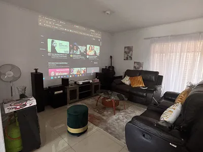 2 Bedroom Apartment For Sale in Randfontein - 4pRA.webp