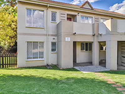 2 Bedroom Apartment For Sale in Edenvale - 4AEA.webp