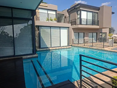 4 Bedroom House To Rent in Bedfordview - JxbI.webp