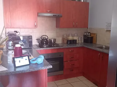 2 Bedroom Apartment For Sale in Boksburg - Vk8e.webp