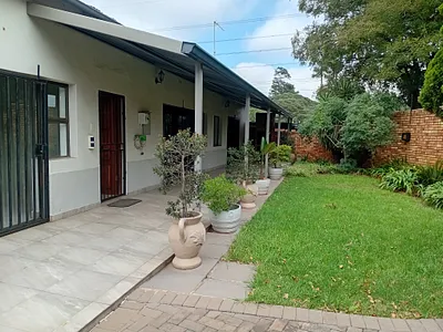 3 Bedroom House To Rent in Germiston - gV4g.webp