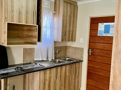 2 Bedroom House For Sale in Alberton - 6Qxh.webp