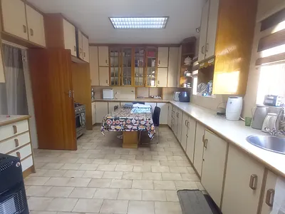 4 Bedroom House For Sale in Benoni - dUeu.webp