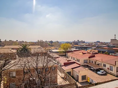 2 Bedroom Apartment For Sale in Benoni - cLpO.webp