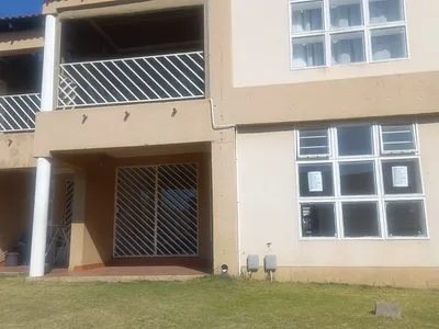 3 Bedroom Apartment For Sale in Johannesburg - img