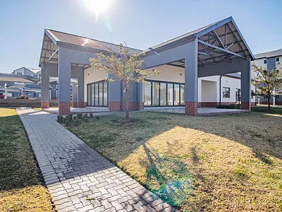 3 Bedroom Apartment For Sale in Boksburg - efpY.webp