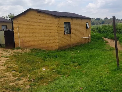 1 Bedroom House For Sale in Benoni - SFYp.webp