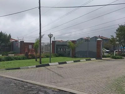 3 Bedroom Apartment For Sale in Boksburg - uNM5.webp