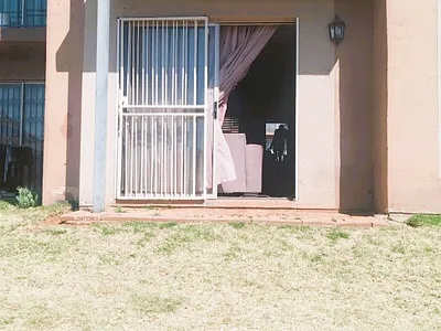 2 Bedroom Apartment For Sale in Benoni - Rcm6.webp