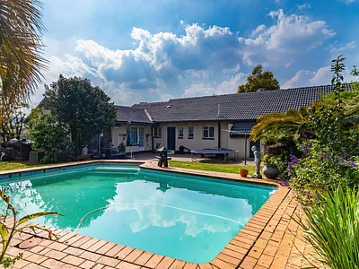 5 Bedroom House For Sale in Boksburg - EfNp.webp