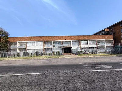 2 Bedroom Apartment For Sale in Benoni - fjFt.webp