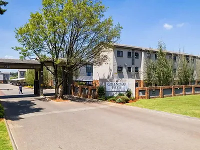3 Bedroom Apartment For Sale in Brakpan - IgiH.webp