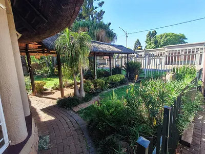 4 Bedroom House For Sale in Springs - 3DfI.webp
