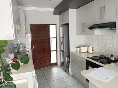 2 Bedroom Apartment For Sale in Boksburg - qZJp.webp