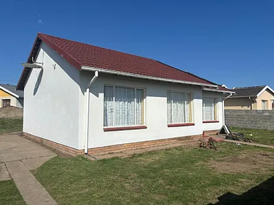 3 Bedroom House For Sale in Bhisho - vItT.webp
